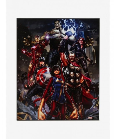 Marvel Avengers Group Wood Wall Decor $11.19 Décor